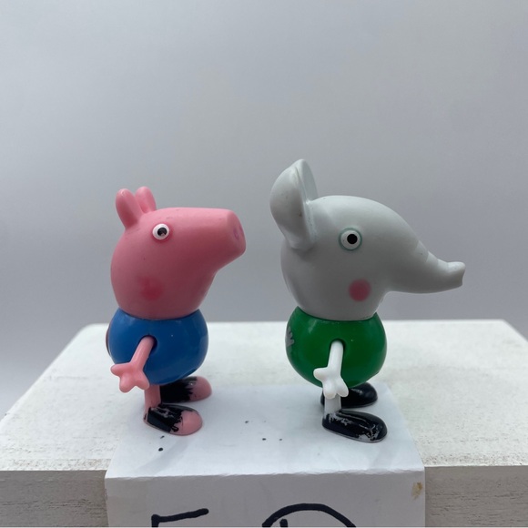 Peppa Pig Edmond Elephant 2" Action Figure Toy Jazwares 2003 Cake Topper - Picture 3 of 8